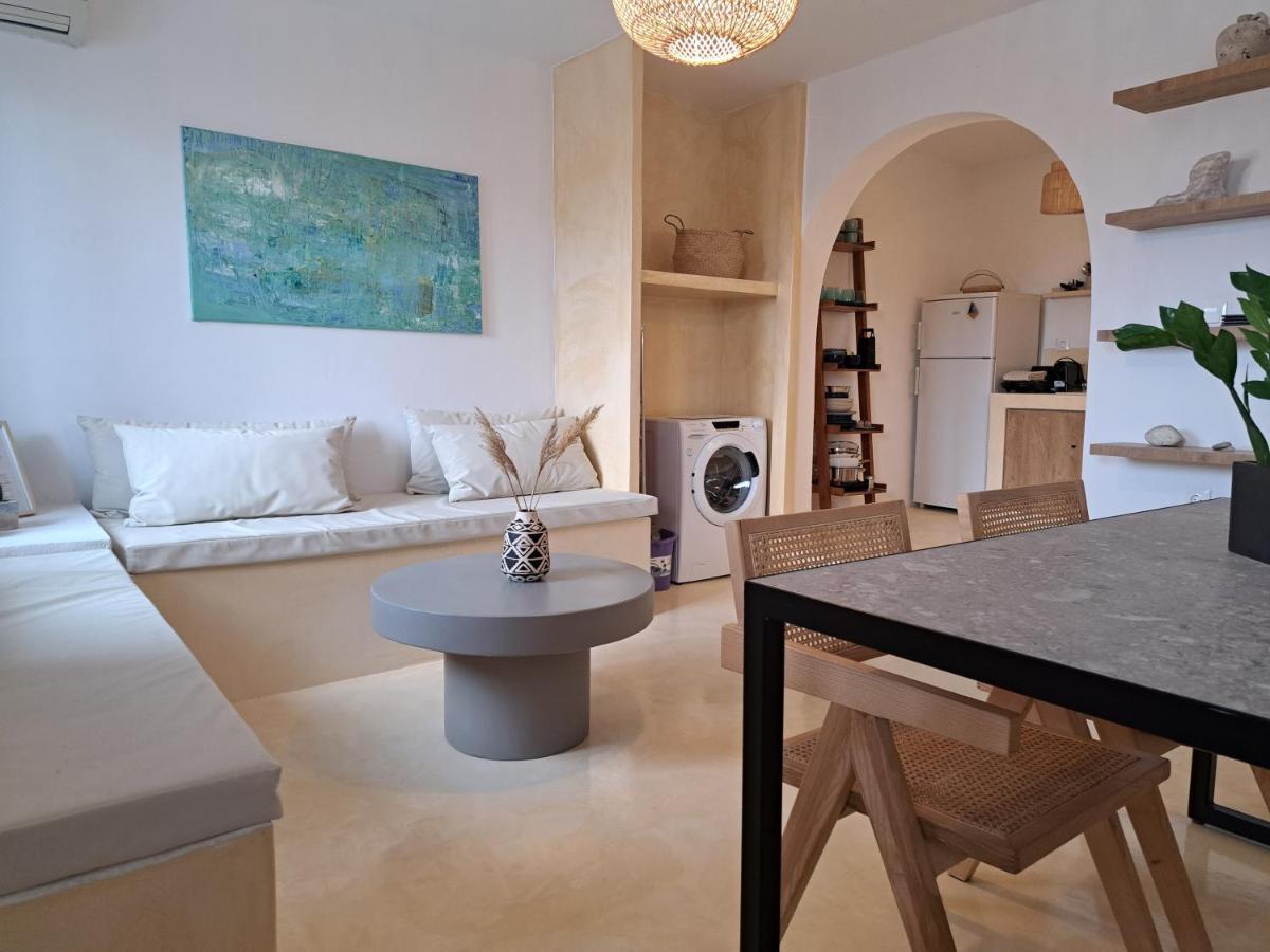 Charming Cozy Suites Naxos City エクステリア 写真
