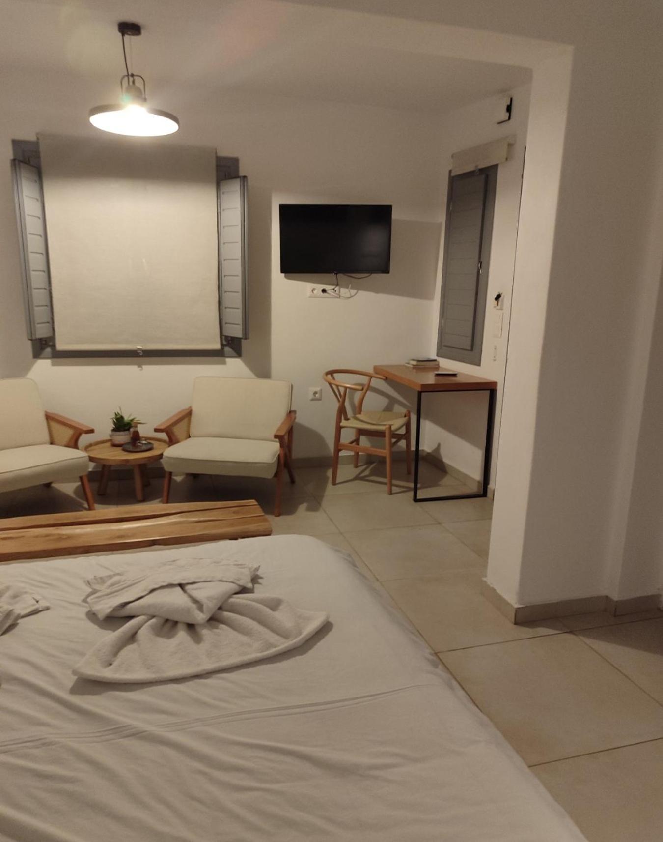 Charming Cozy Suites Naxos City エクステリア 写真